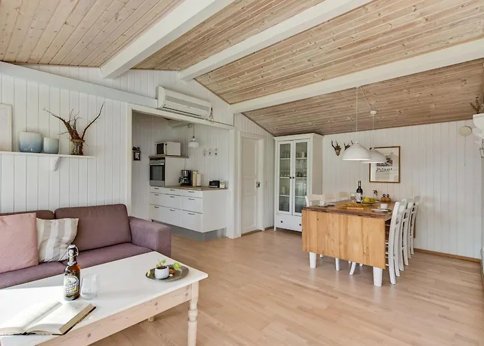 Florina - 700m From The Sea By Interhome Feriehus *